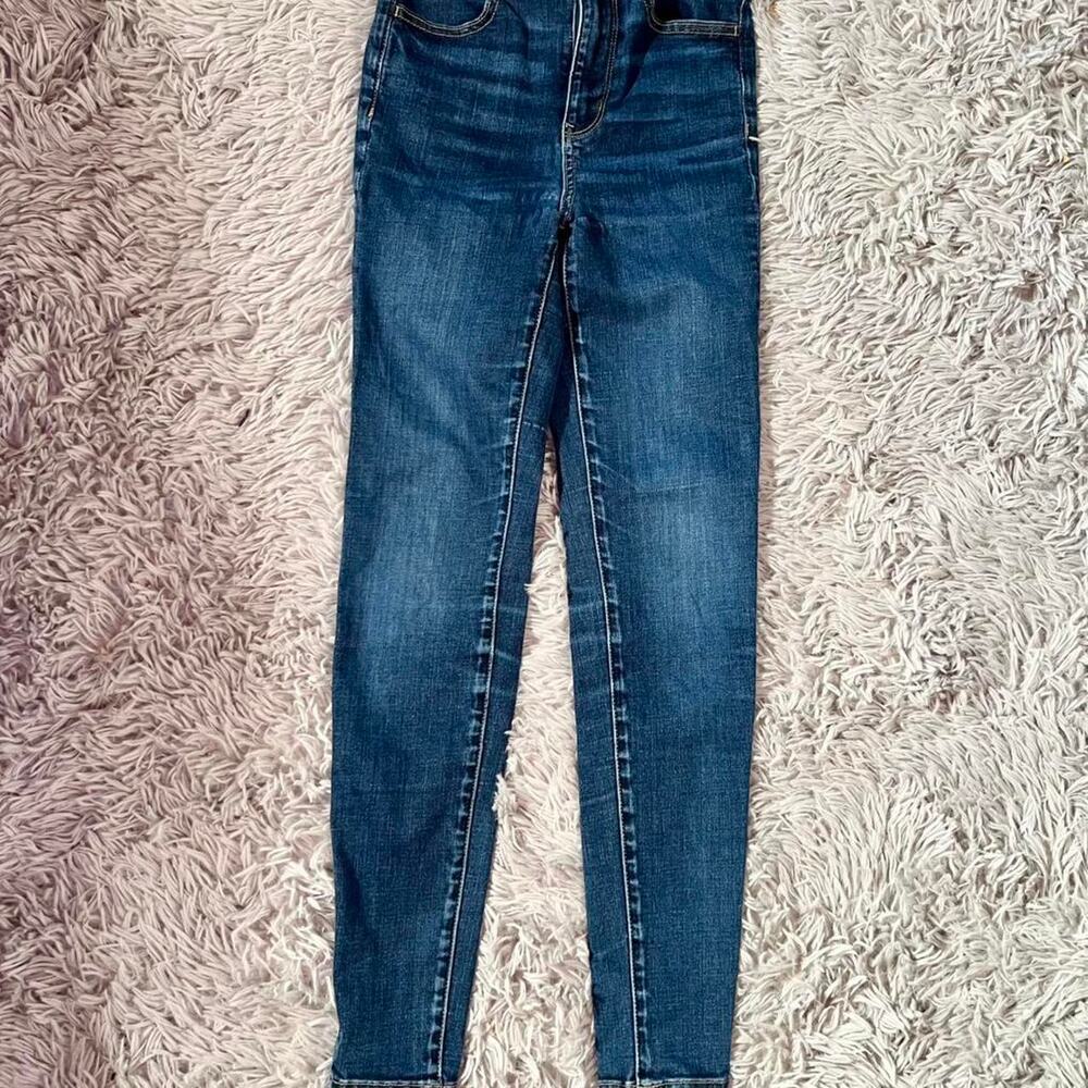 High-waisted American Eagle‎ Next Level Stretch Millennial skinny jeans